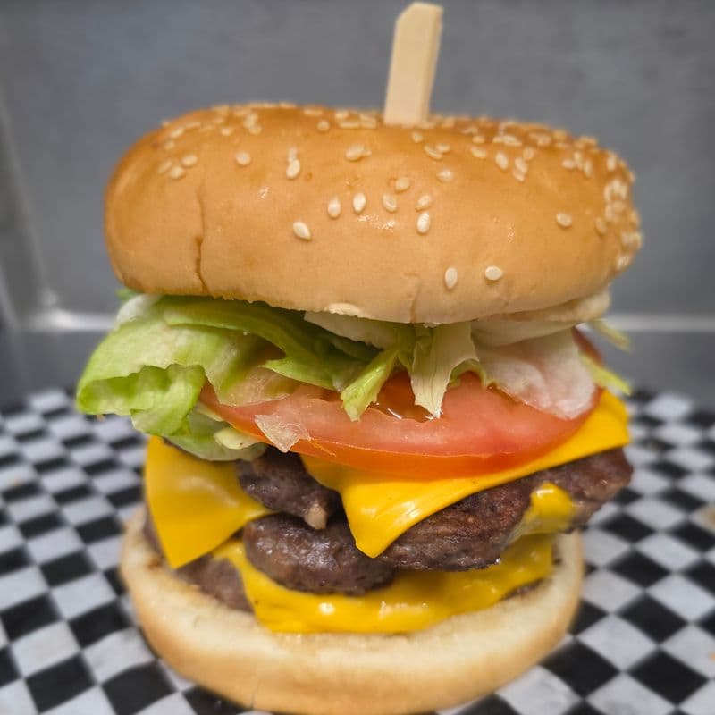 Triple Cheeseburger