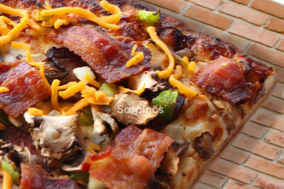 10" Philly Cheesesteak Pizza (Small (10"))