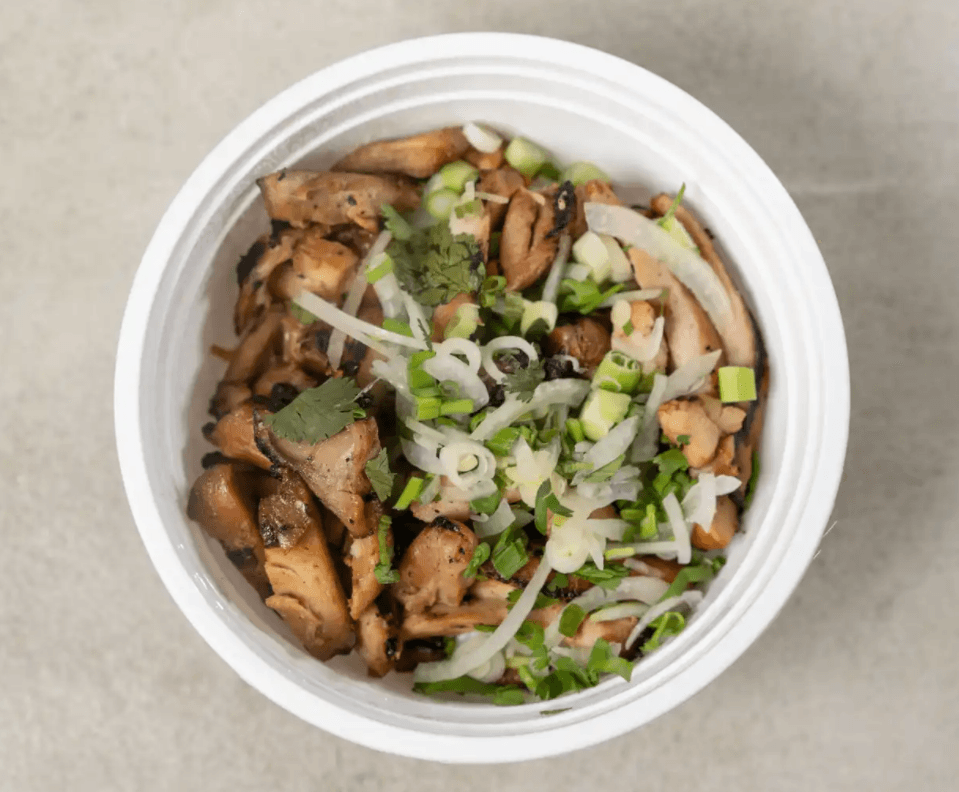 7. Pho Tai