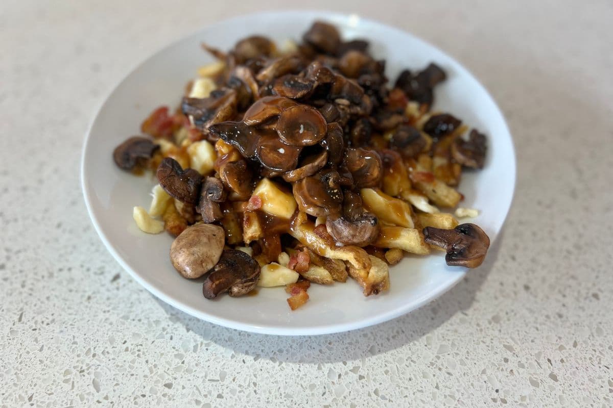 Poutine with Mushrooms