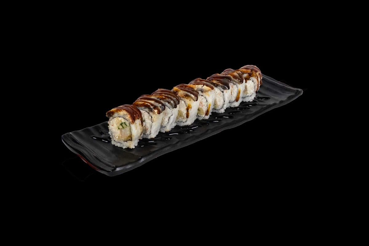 Black Dragon Roll (8pcs)