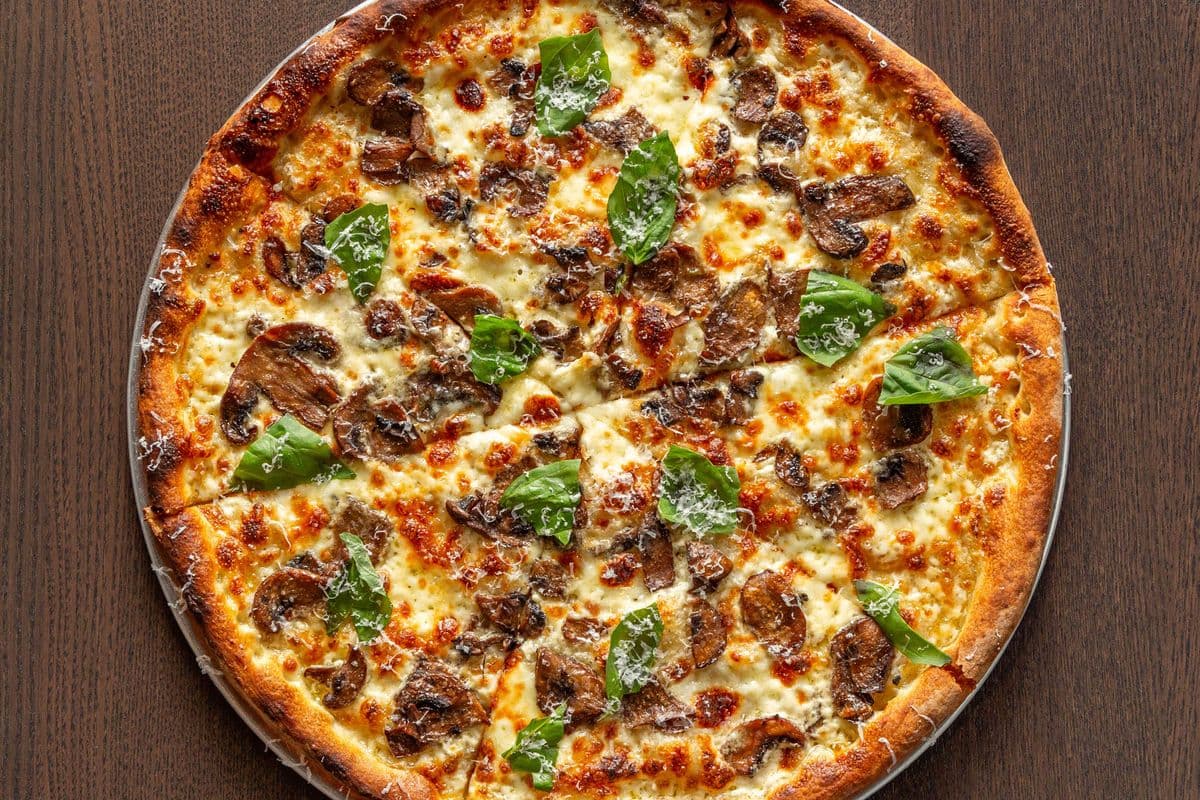14" Trufflelicious Pizza
