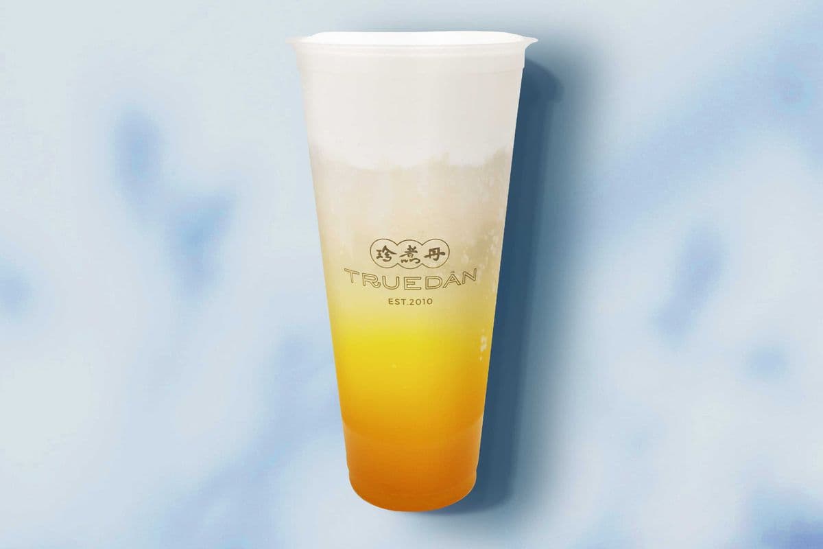 Mango Sparkling Water with Macchiato