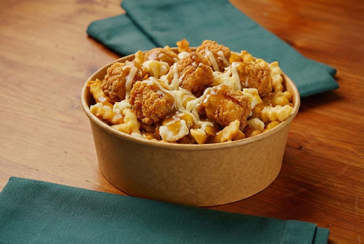 Top Jerk Fried Chicken Poutine