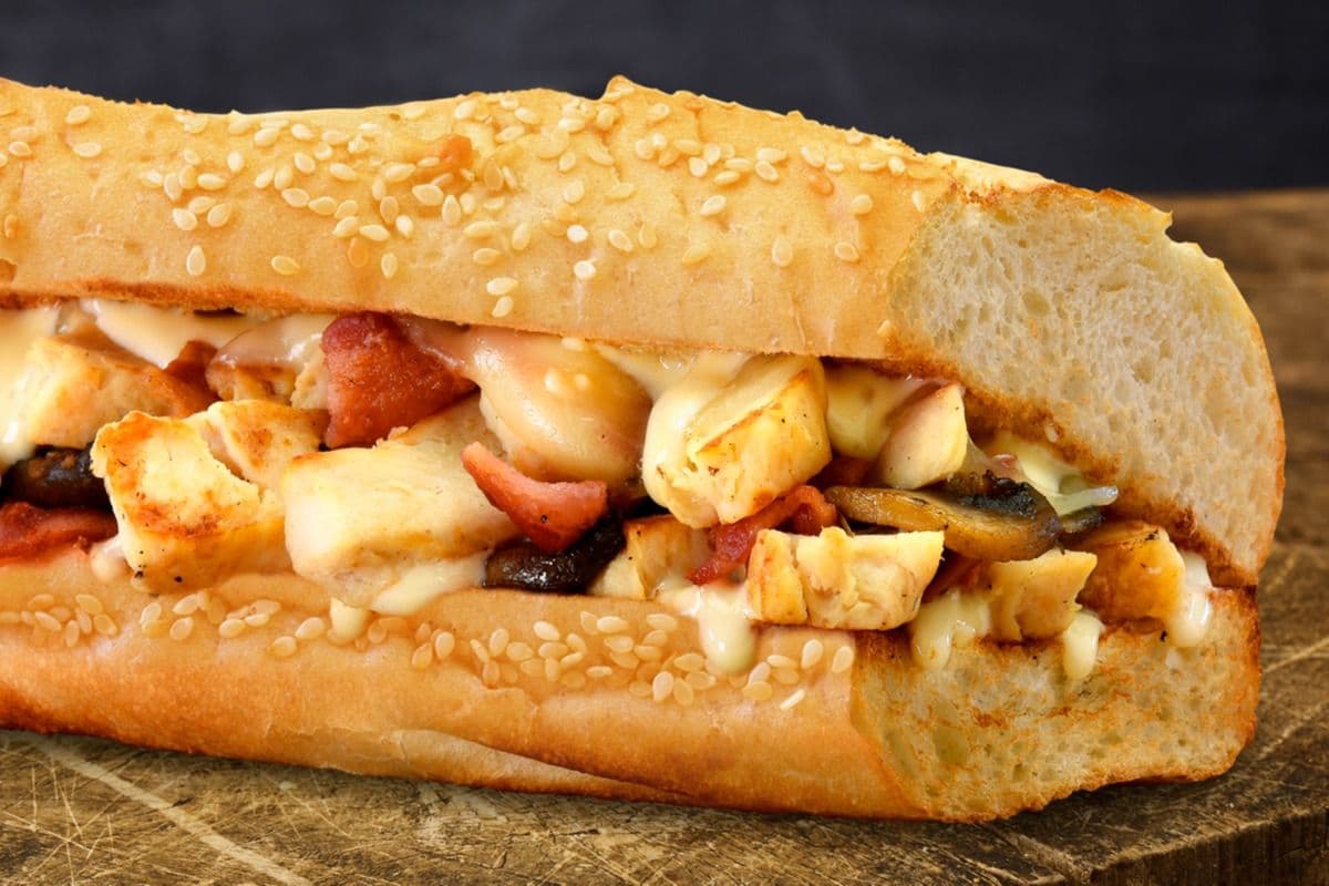 9" Regular Chicken Carbonara Sub