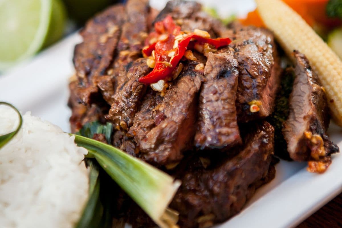 Siamese Beef (Nua Yang)
