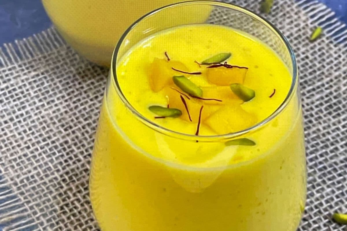 MANGO LASSI (12 OZ)