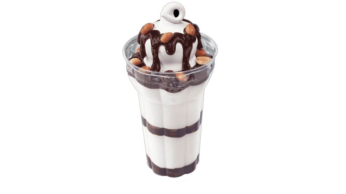 Peanut Buster Parfait (710 Cal)