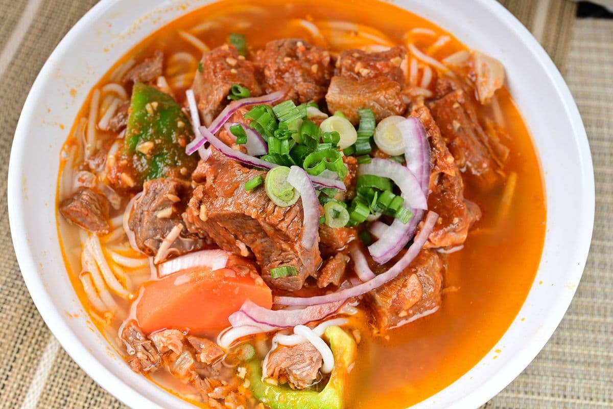 053. Tomato Sauce Beef Brisket Vermicelli Soup