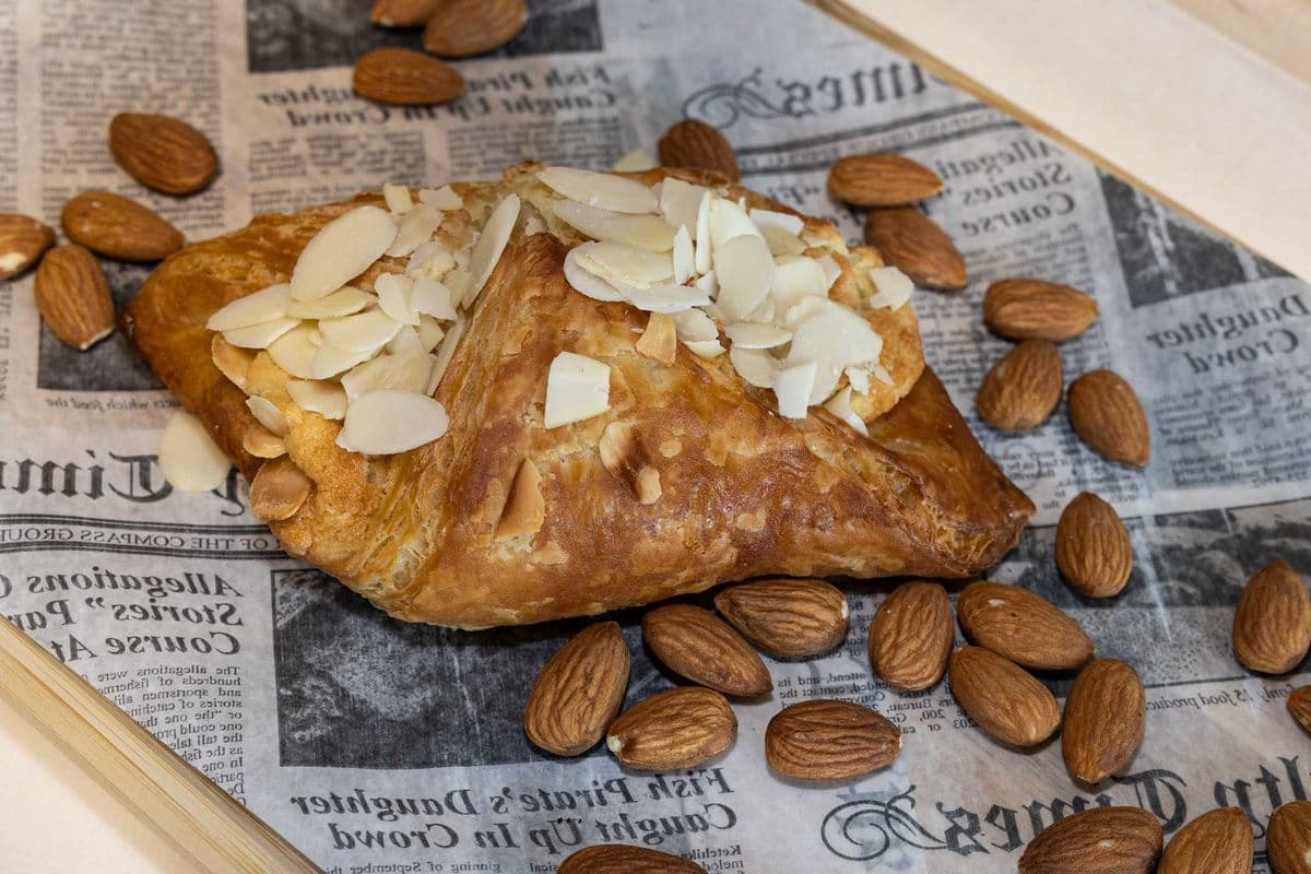 Almond Croissant
