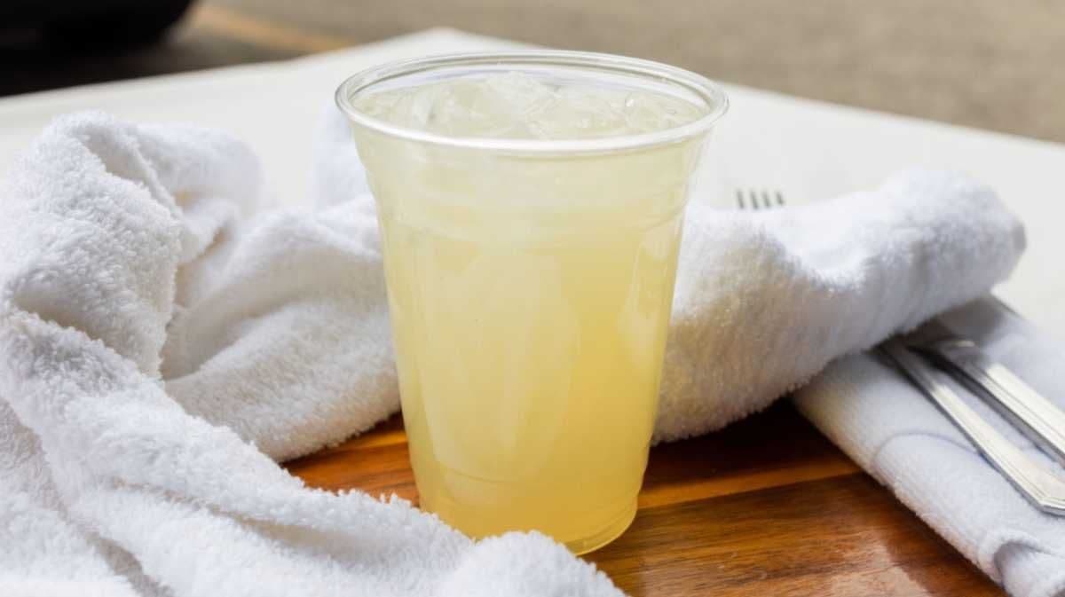 Peach Lemonade (16 oz)