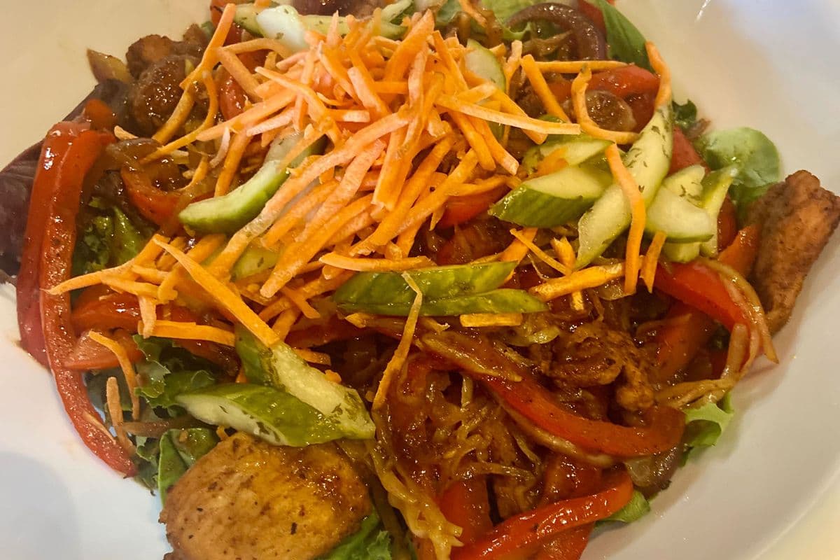 Sesame Ginger Chicken Bowl