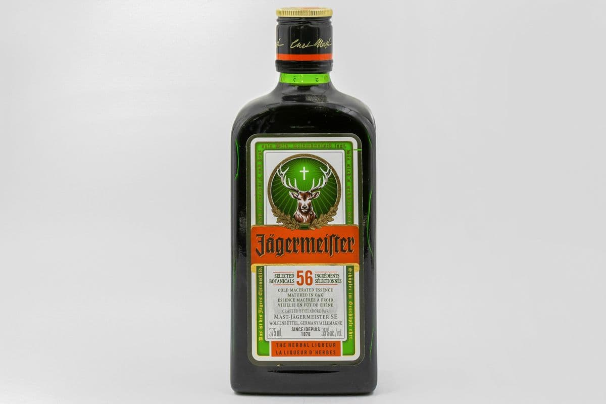 Jagermeister (1 x 375ml)