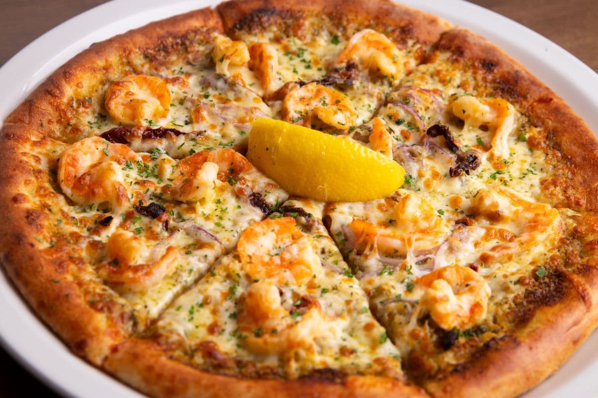 Small Pesto Prawn Pizza