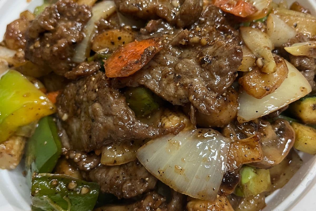 Beef with Black Pepper Sauce黑椒牛肉