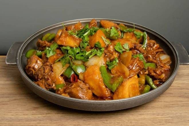 Braised Chicken with Potatos with Handpulled Noodle Combo 大盘鸡 (含手扯面)