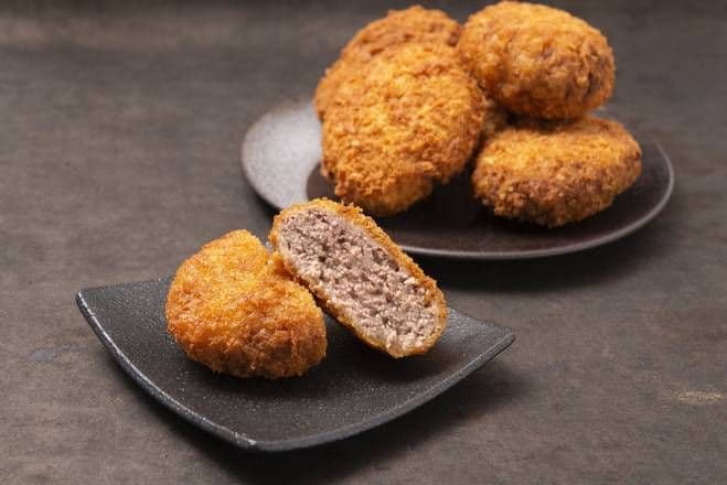 Angus Golden Menchi Katsu (1 pc)