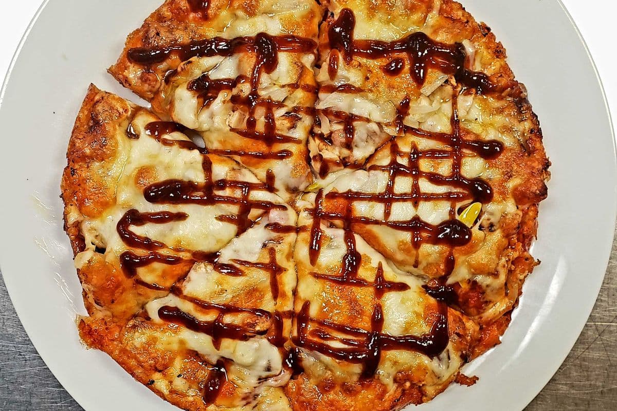 8" Small BBQ Chicken Pizza