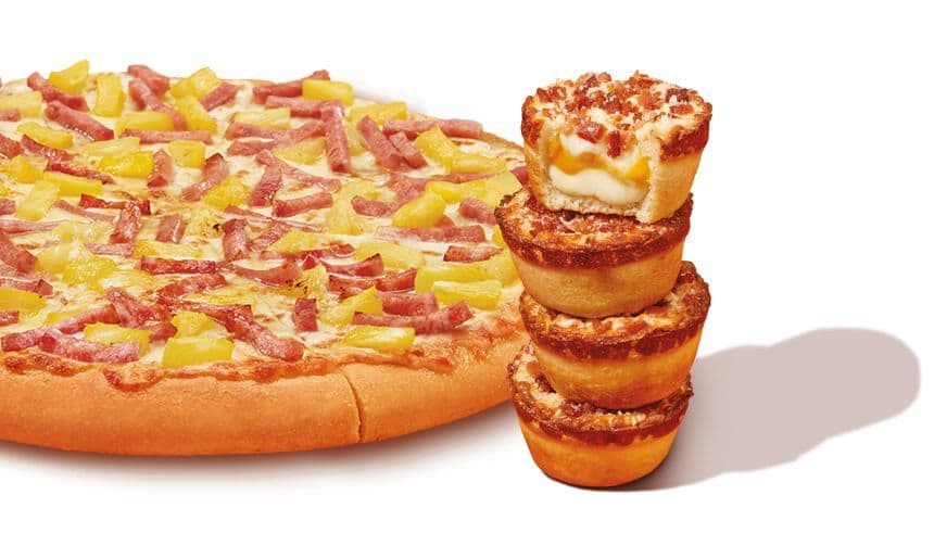 Hula Hawaiian Pizza with Bacon & Cheese Crazy Puffs Bundle