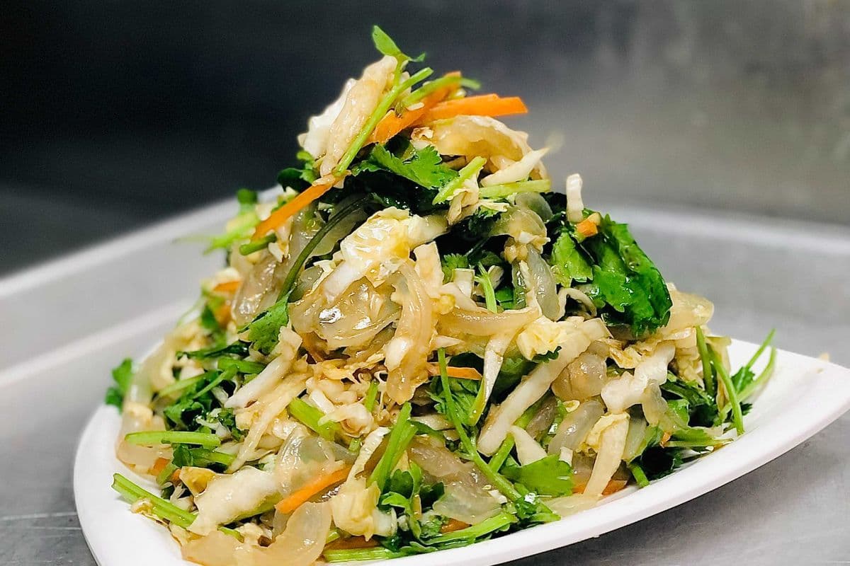 Jellyfish with Napa Cabbage 白菜海蜇皮