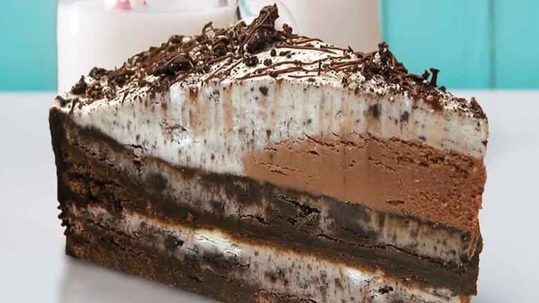 Cookies and cream cake