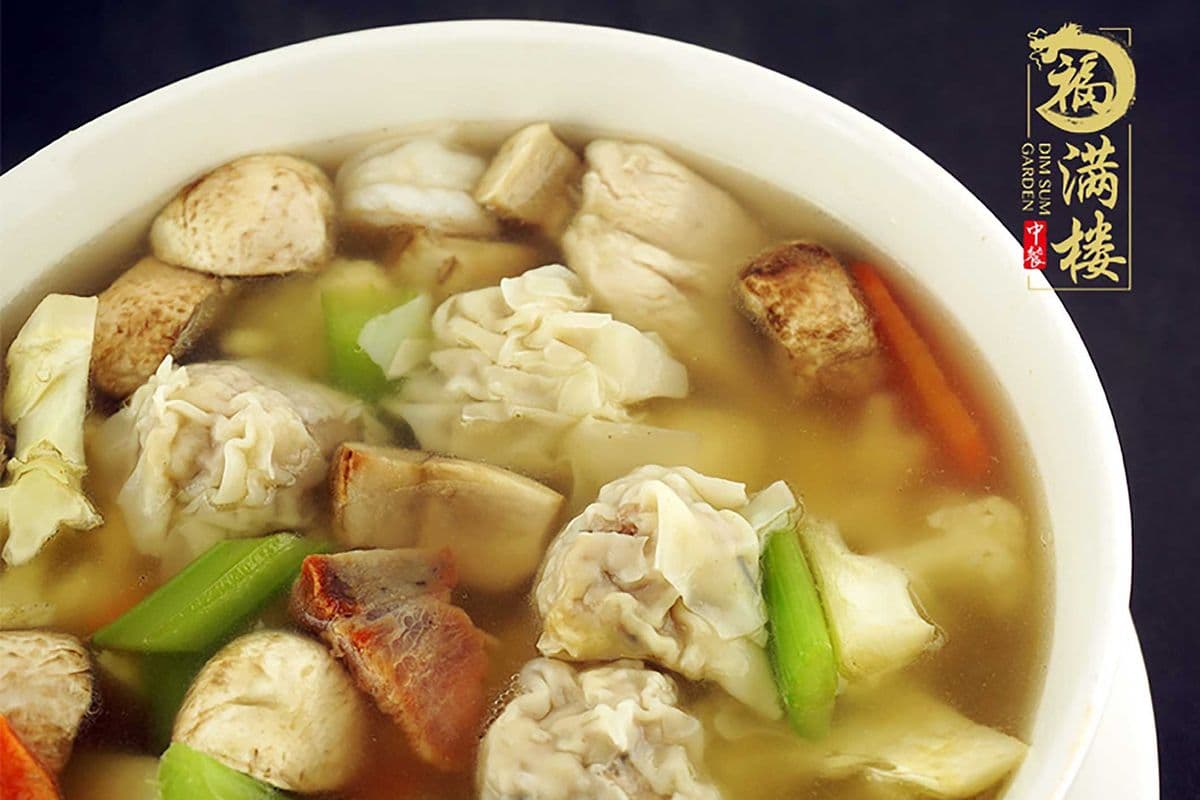 14. Deluxe Wonton and Vegetable Soup (3 Person)