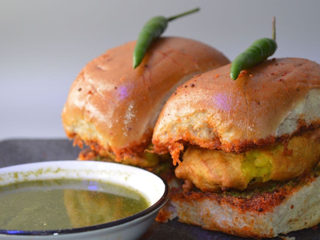 Vada Pav (2 Pcs)