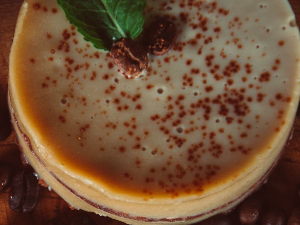 Tiramisu Cake