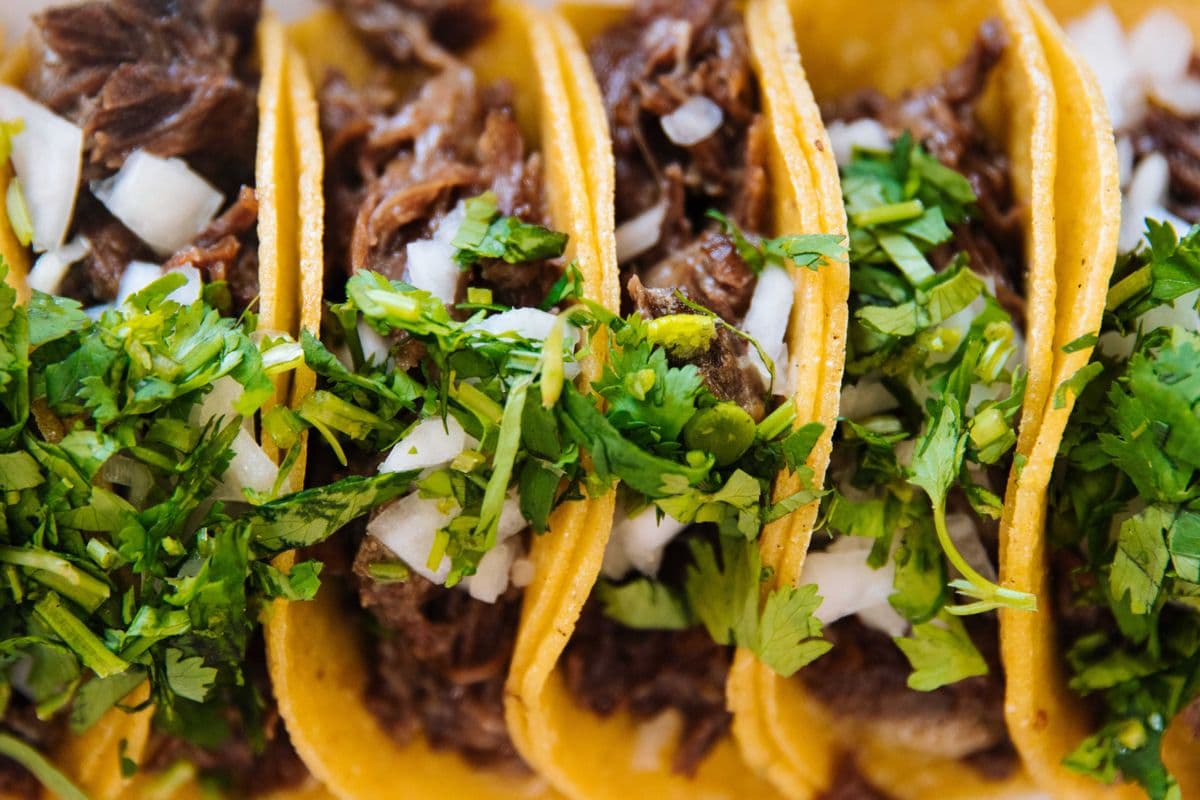 (4) Tacos de arrachera