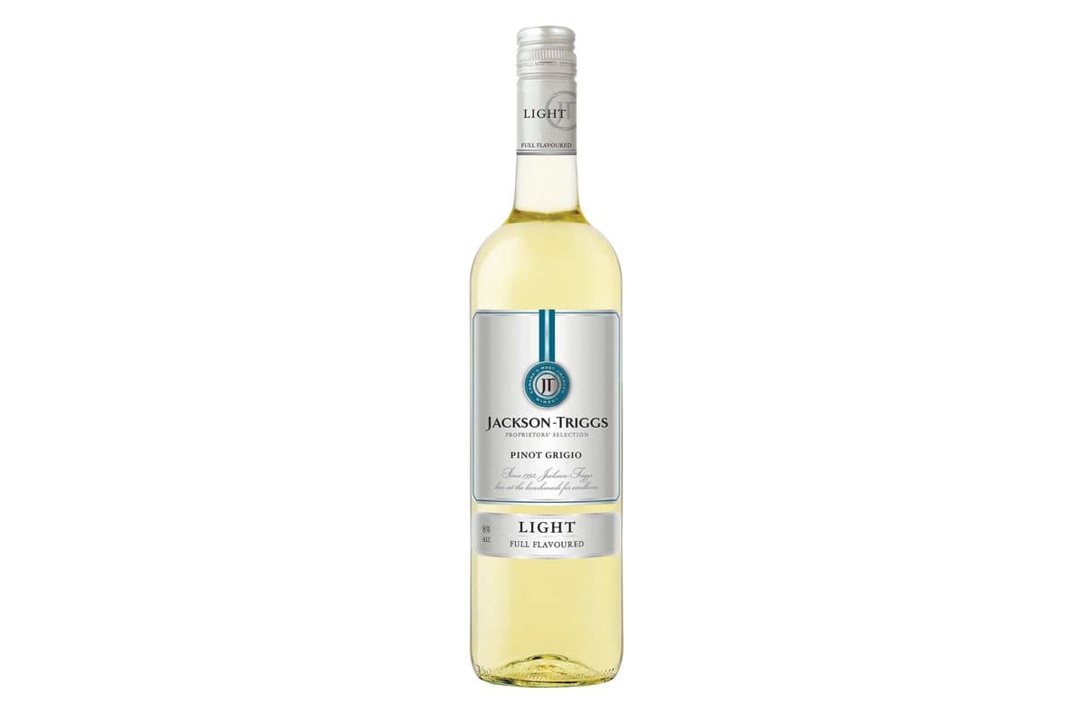 Jackson-Triggs Proprietors' Selection Pinot Grigio Light (1 x 750mL)