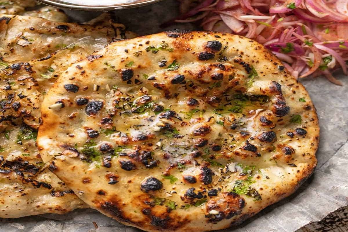 Onion Kulcha Plate