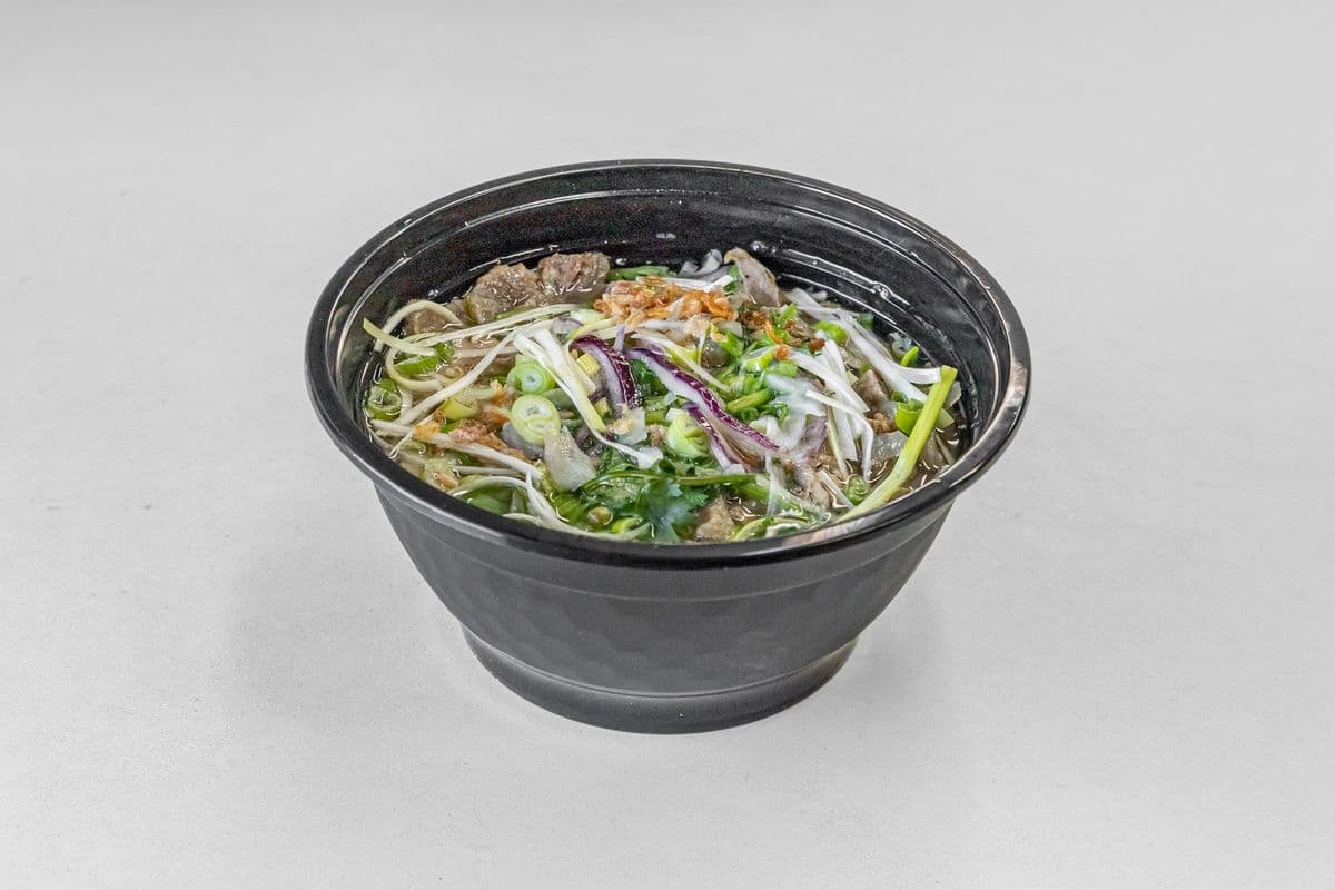 SL2. Grande soupe tonkinoise/ Large Tonkinese Soup