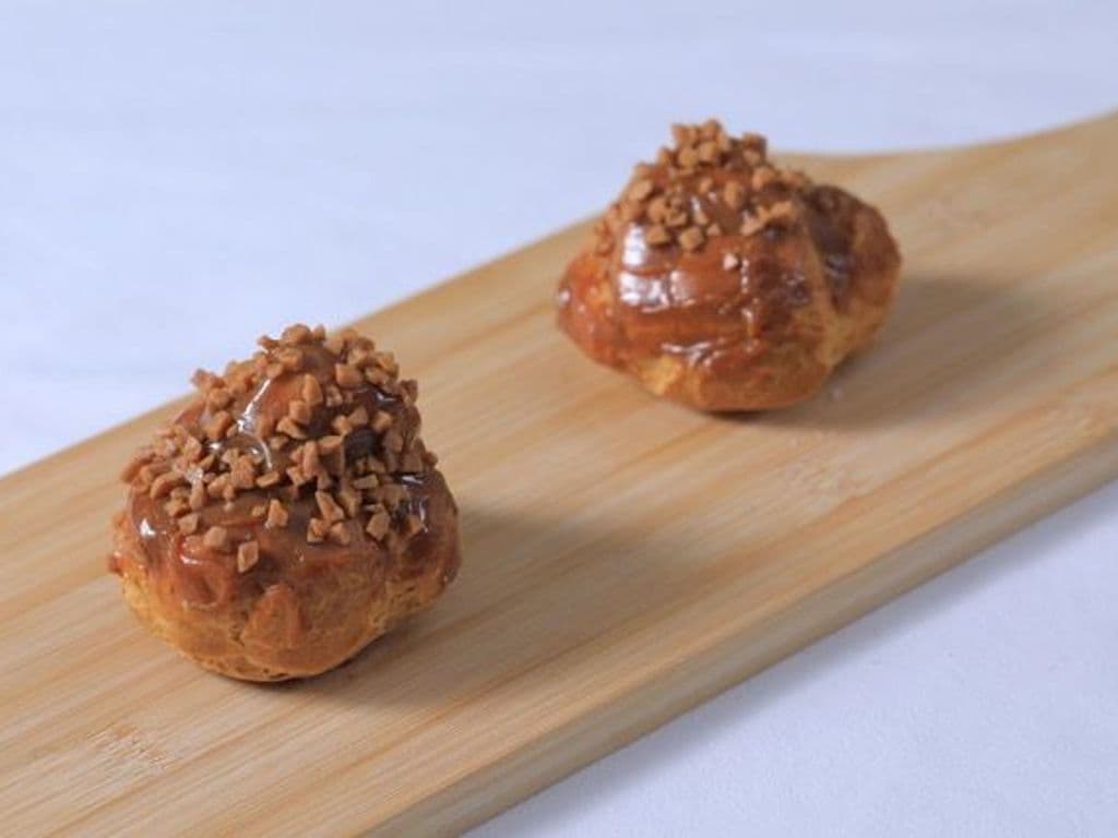 Choux à la Crème Caramel Salé (2) / Salted Caramel Choux a la Creme (2)