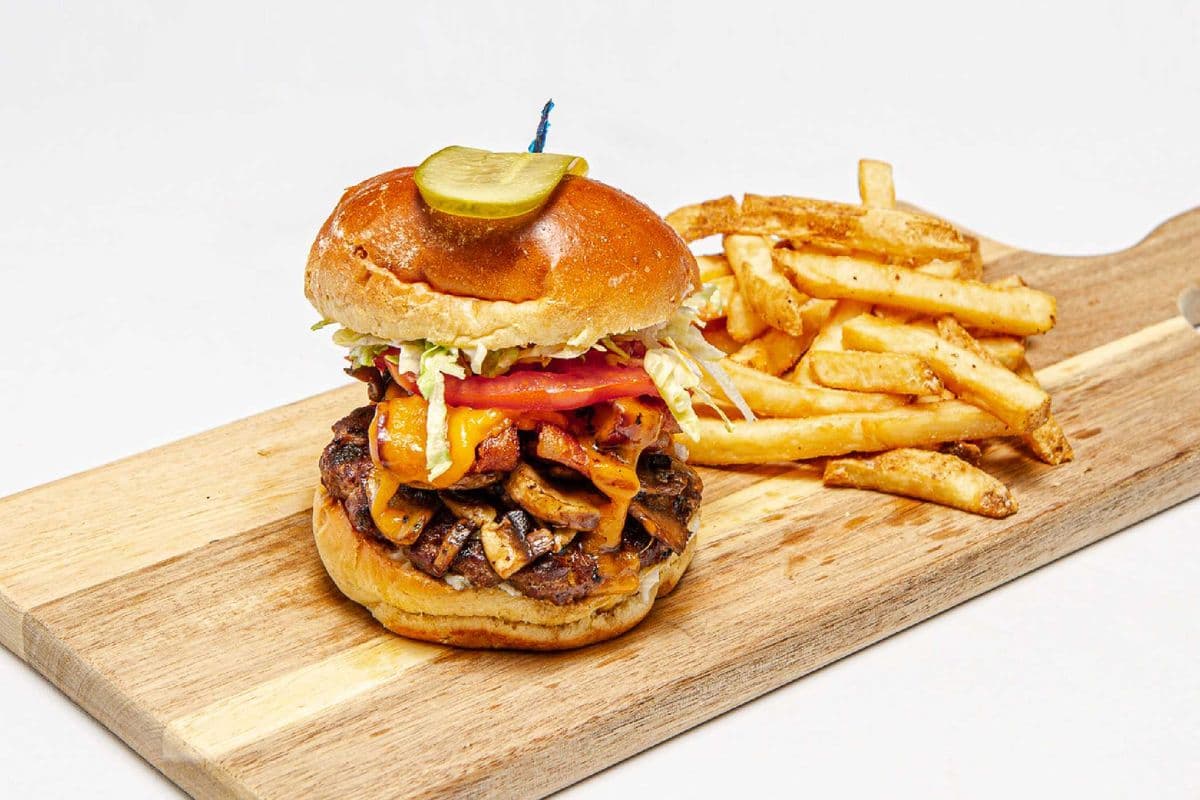 Famous Barb’s Burger