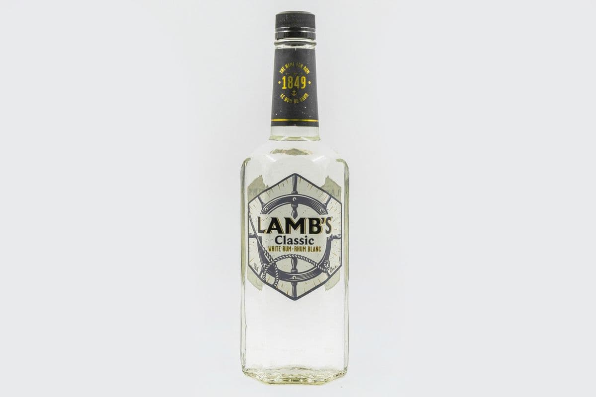 Lamb's White (750 ml) (1 x 750mL)