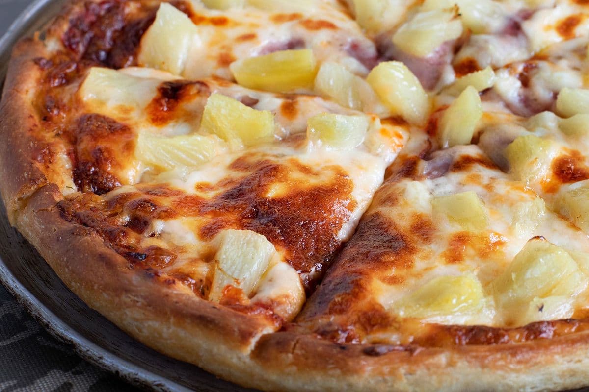 #9 Canadian Bacon and Pineapple Pizza