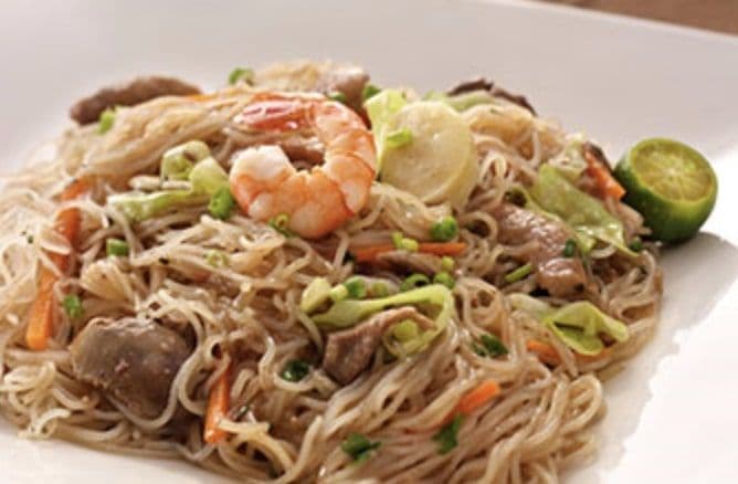 Pancit Bihon (Rice Noodle)