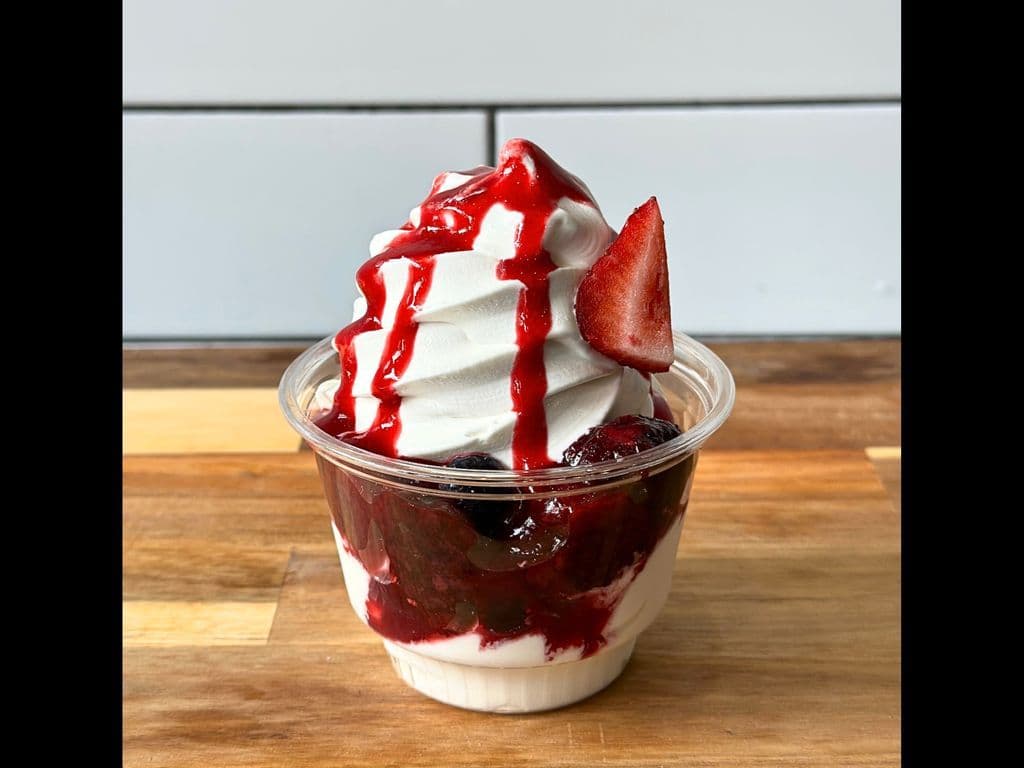 Berrylicious Sundae