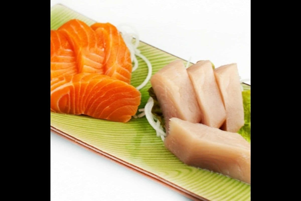 J10. Salmon and Tuna Sashimi