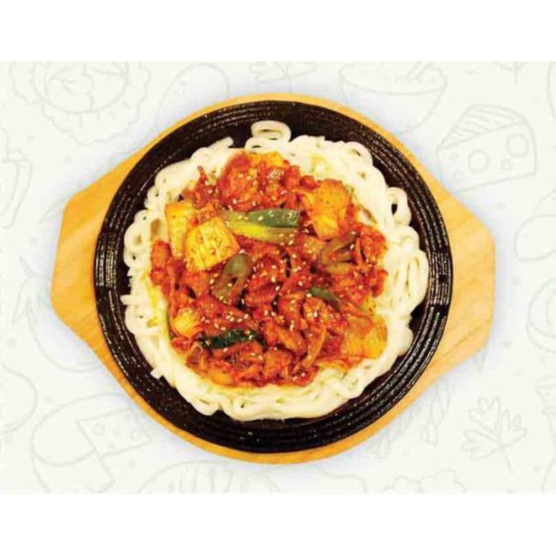 34. Udon Noodles with Spicy Pork and Vegetables on a Hot Plate