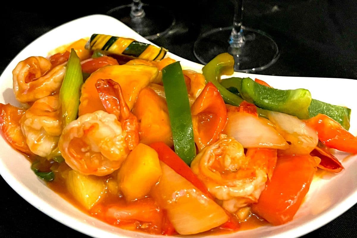 SE5. Sweet-and-Sour Shrimp - Goong Preow Wann