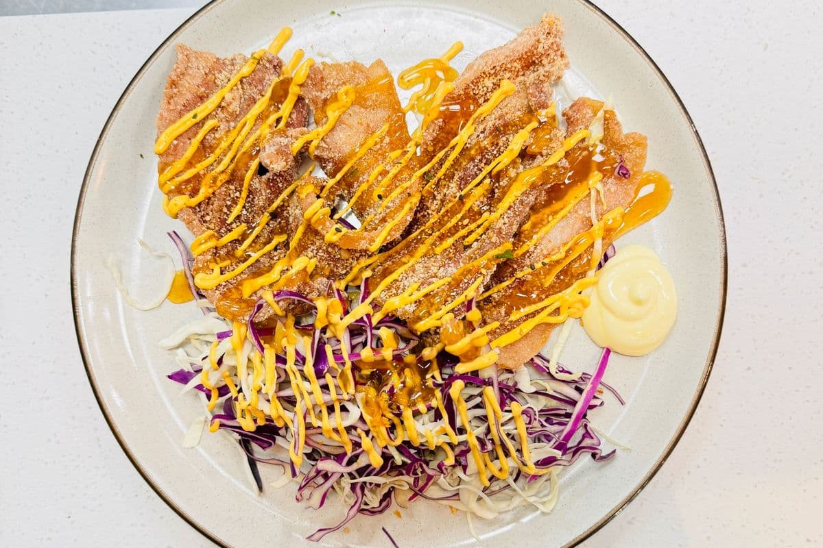S1 香酥五花肉 Crispy Pork Belly