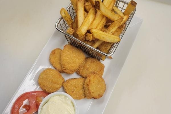 Chicken Nuggets (8 Pcs) (Kids Meal)