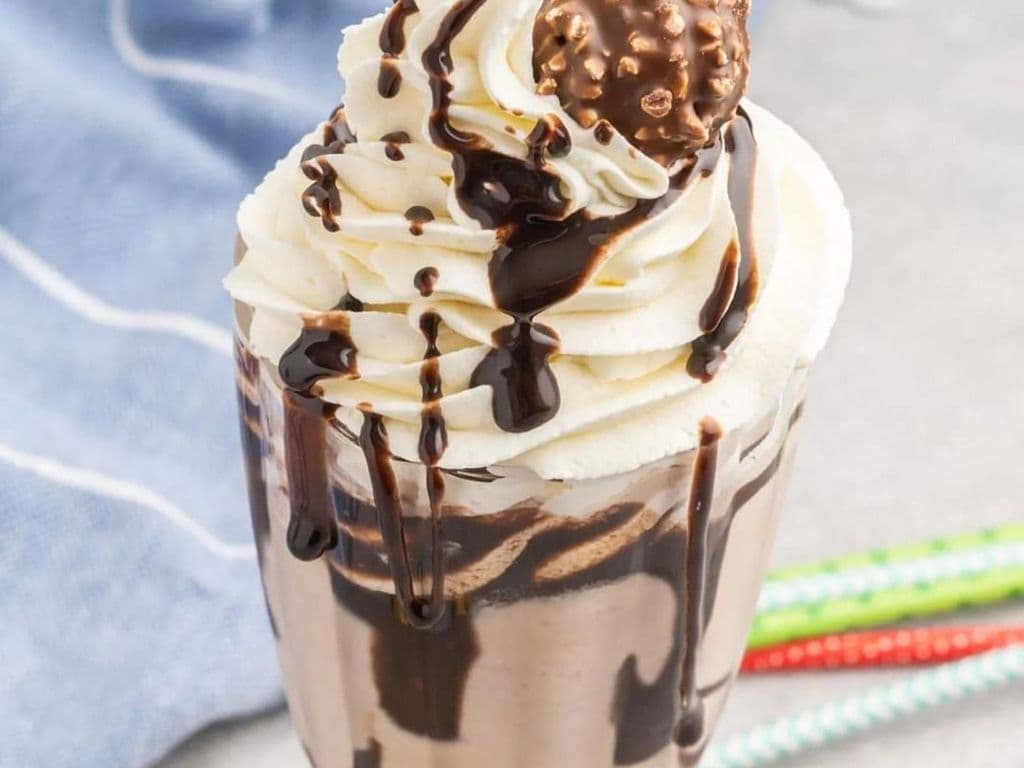 Ferrero Rocher Milk Shake