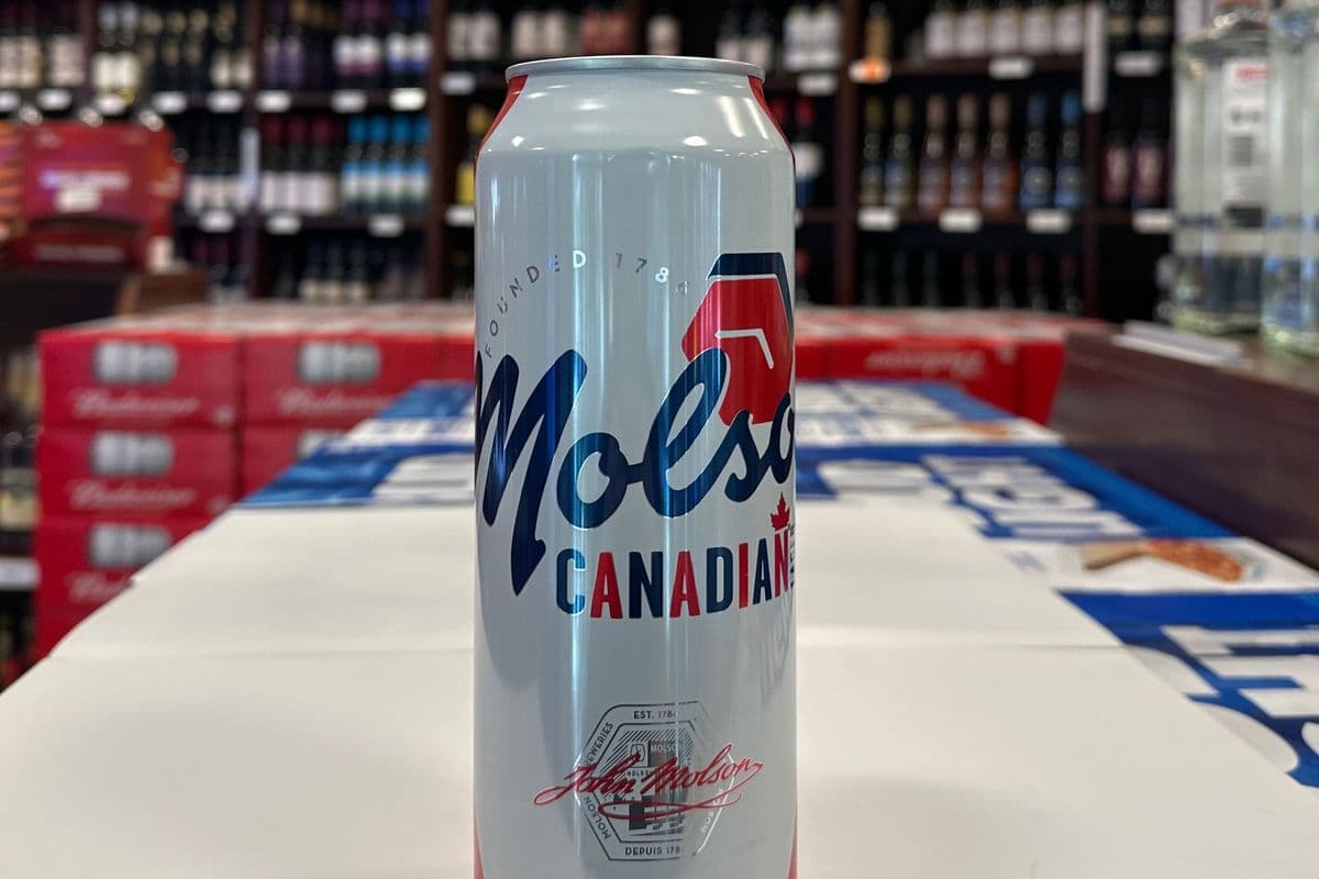CANADIAN 710ML (1 x 710 mL)