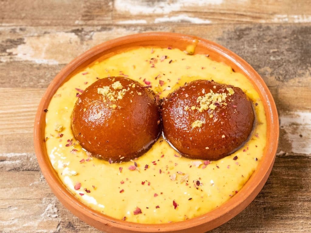 Rabri Gulab Jamun