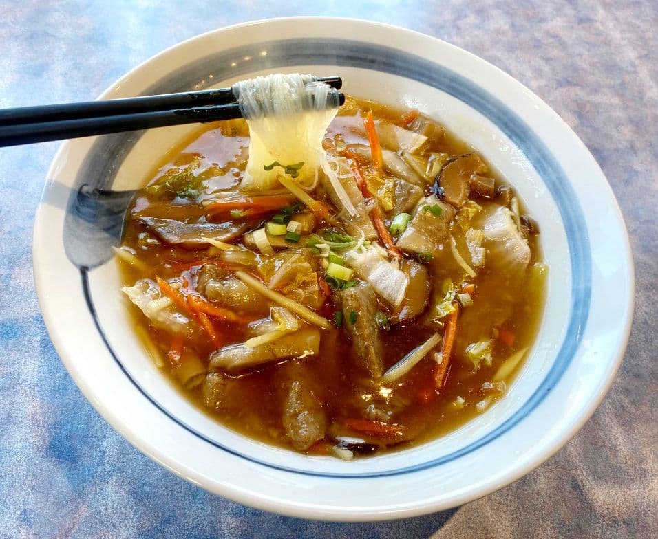 Gluten Pork Thick Soup & Vermicelli / 赤肉羹冬粉