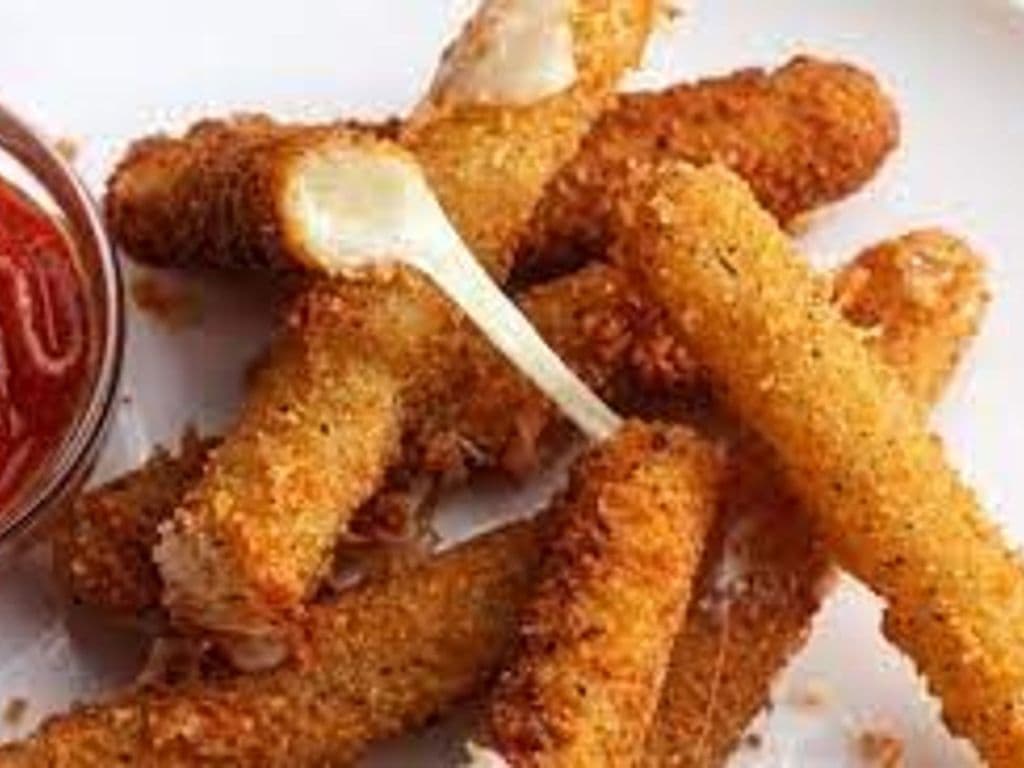 MOZZARELLA STICKS