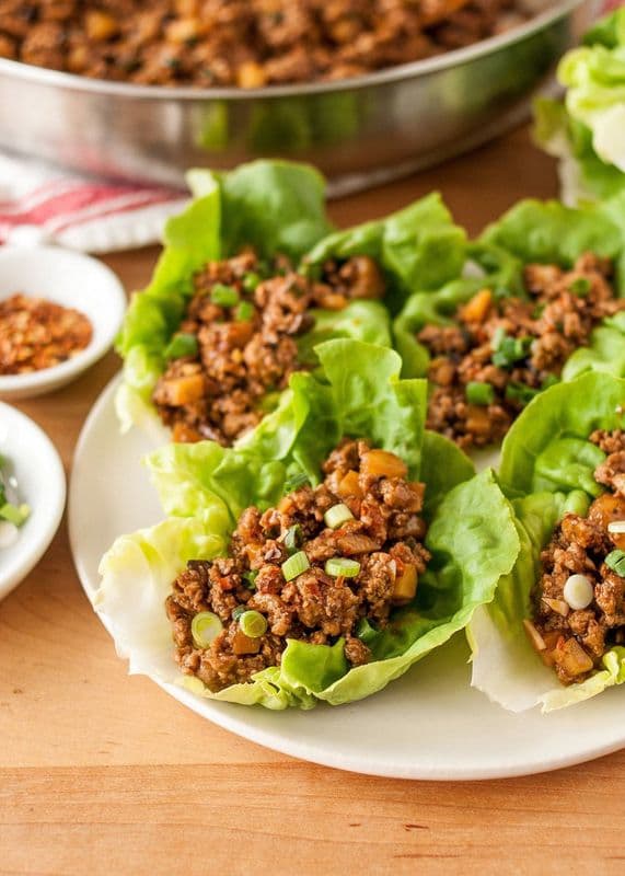 Chicken Lettuce Wrap / 雞肉生菜包