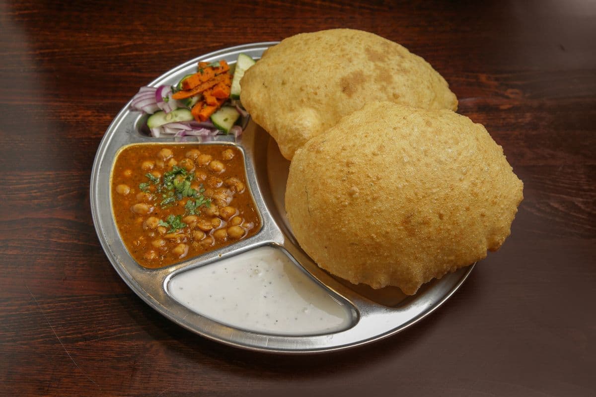 Chana Bhatura